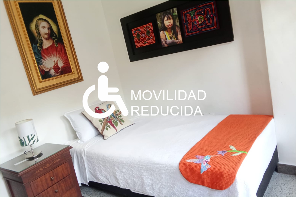 IM 1 Habitacion Movilidad Reducida Hotel Etnias